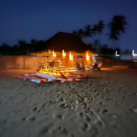 Отель Tata Beach Котону Экстерьер фото