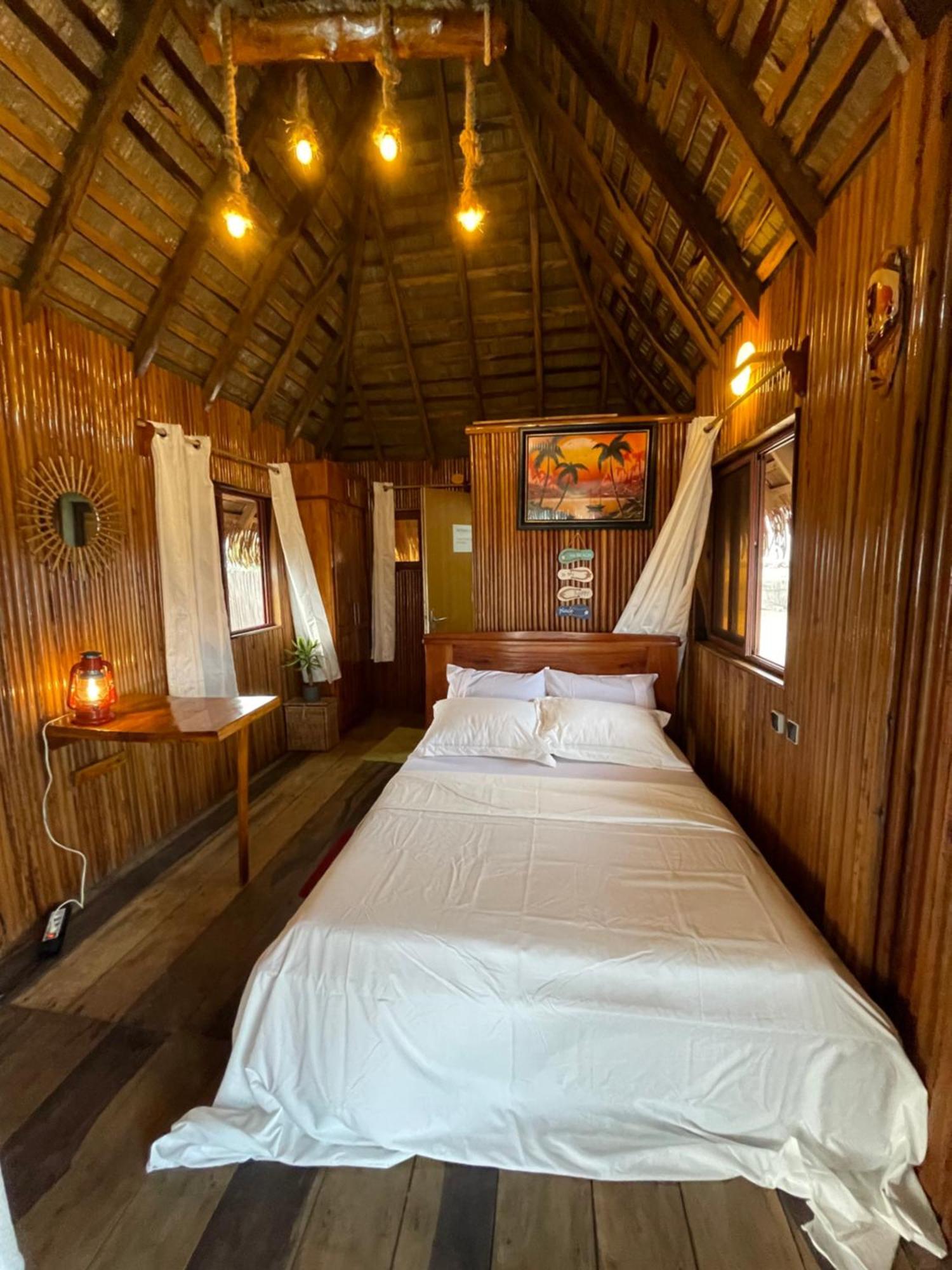 Отель Tata Beach Котону Экстерьер фото